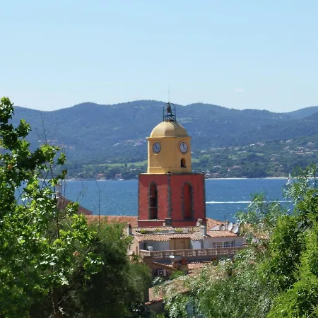 Lovely In Grimaud Near Seabeach *